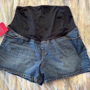Isabel Denim maternity shorts (size 16)